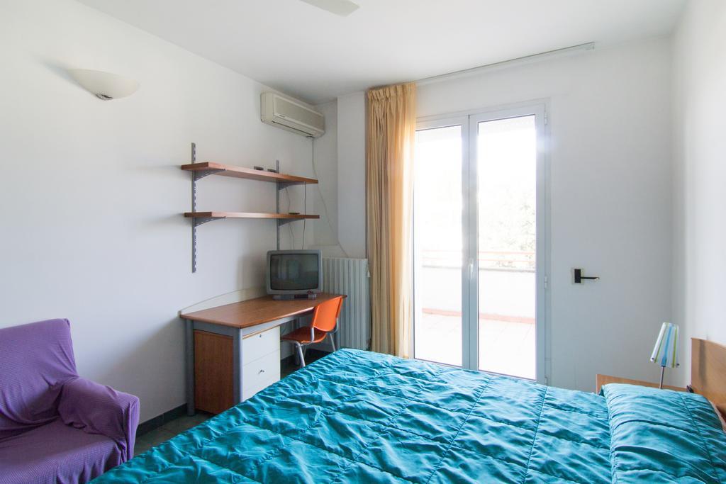 Aparthotel I Giardini Di Atena Merine Zimmer foto